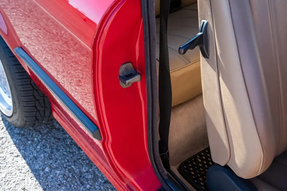 1989 BMW E30 3 Series - Image 15 of 20