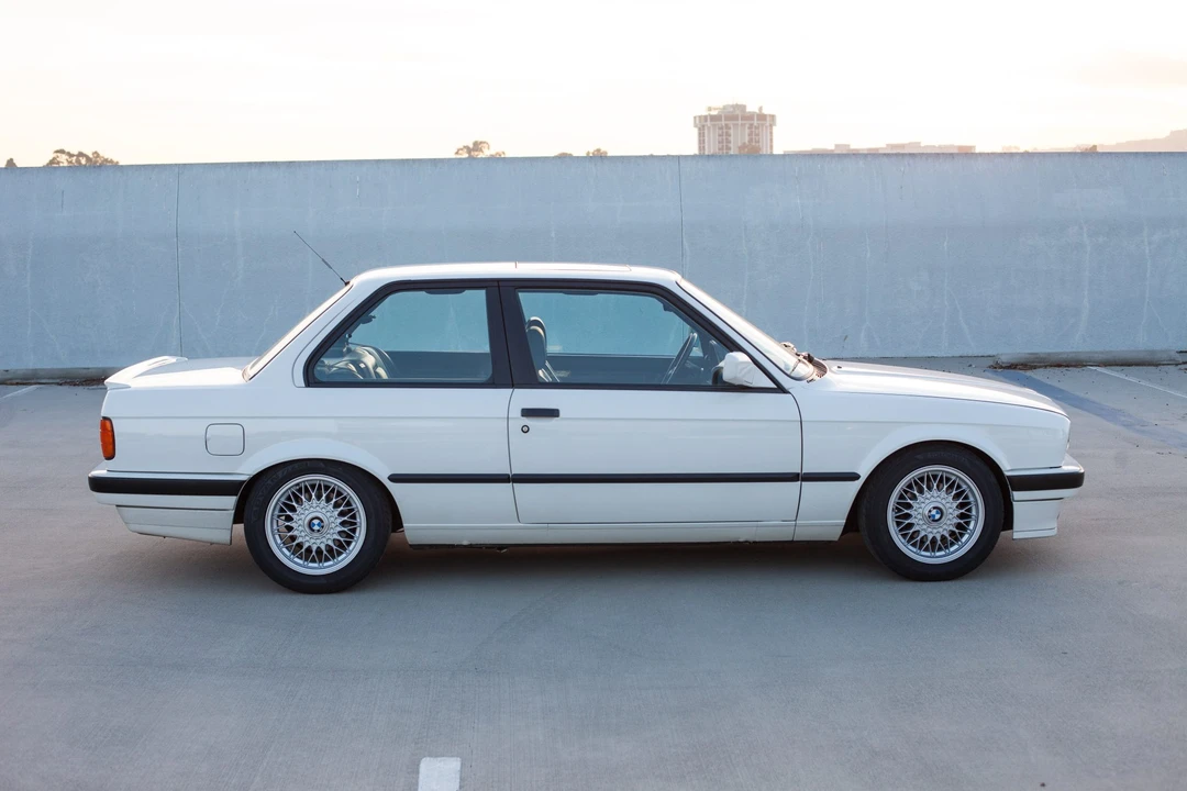 1989 BMW E30 3 Series - Image 30 of 31