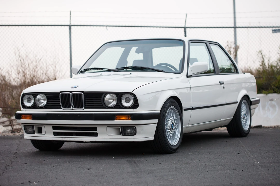 1989 BMW E30 3 Series - Image 3 of 31