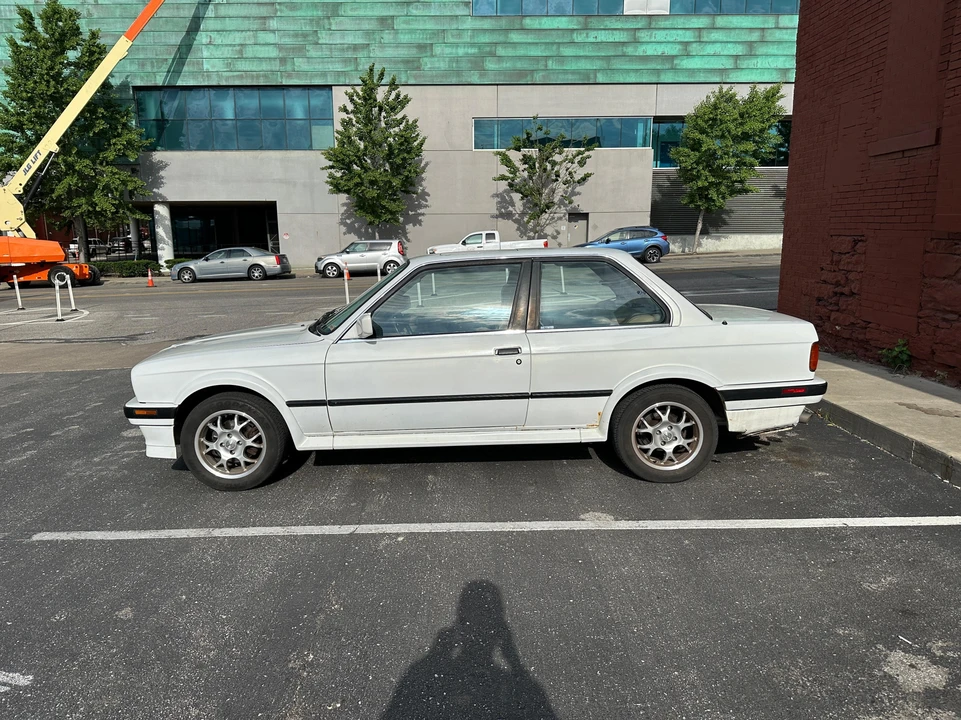 1989 BMW E30 3 Series - Image 11 of 31