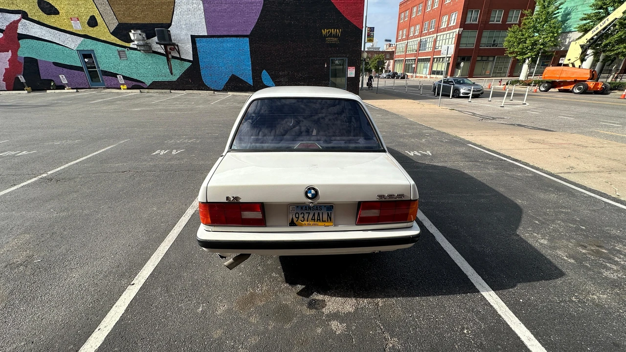 1989 BMW E30 3 Series - Image 15 of 31