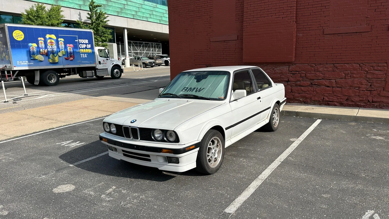 1989 BMW E30 3 Series - Image 8 of 31