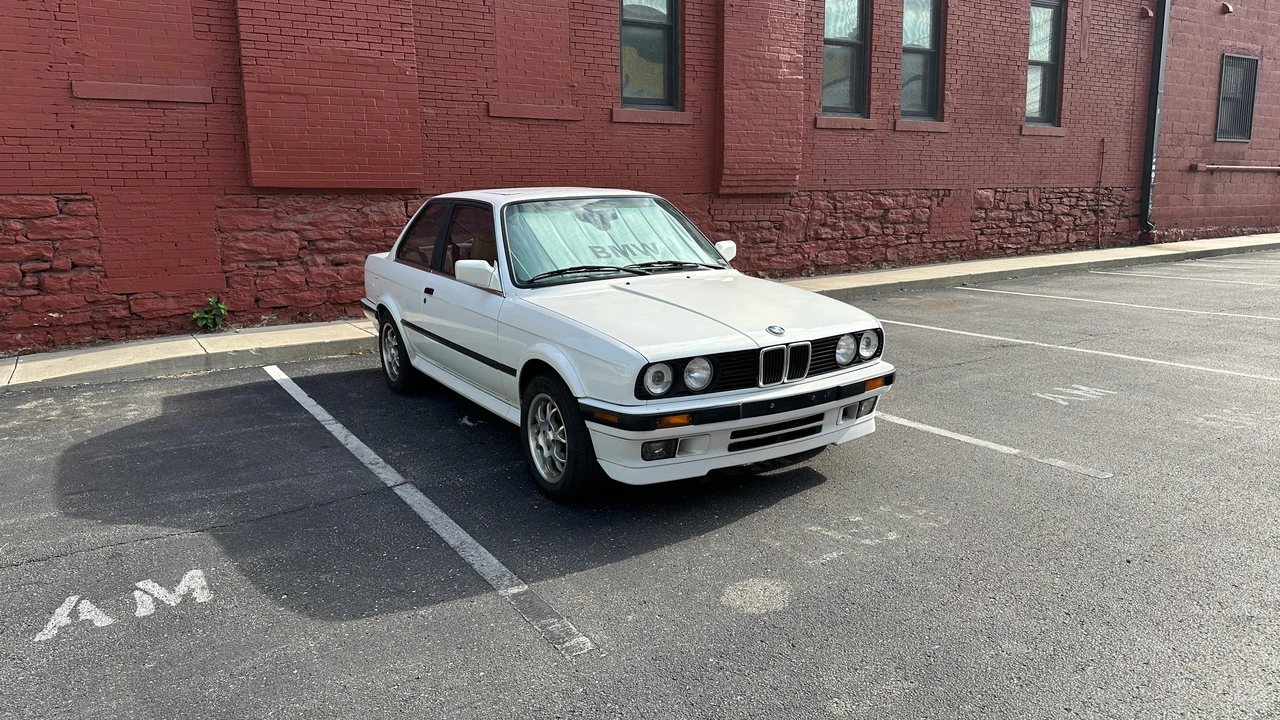 1989 BMW E30 3 Series - Image 21 of 31