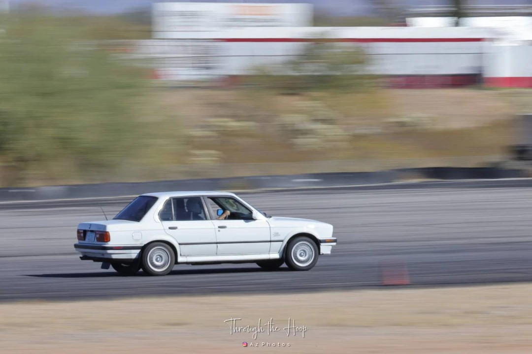 1989 BMW E30 3 Series - Image 16 of 18