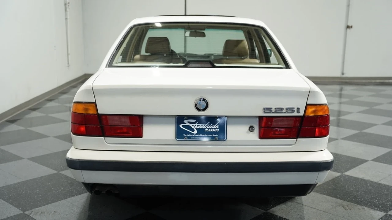 1989 BMW E34 5 Series - Image 10 of 12