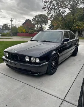 1989 BMW 5 Series 535i Sedan 4D