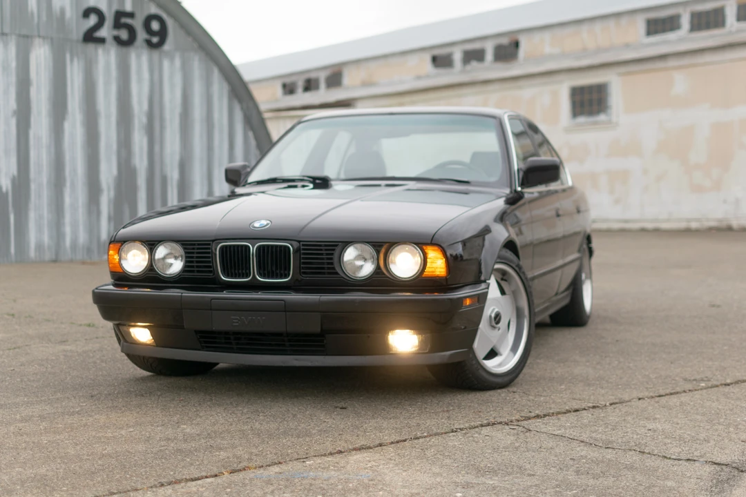1989 BMW E34 5 Series - Image 2 of 31