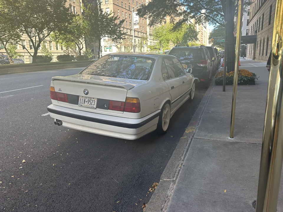 1989 BMW E34 5 Series - Image 10 of 31