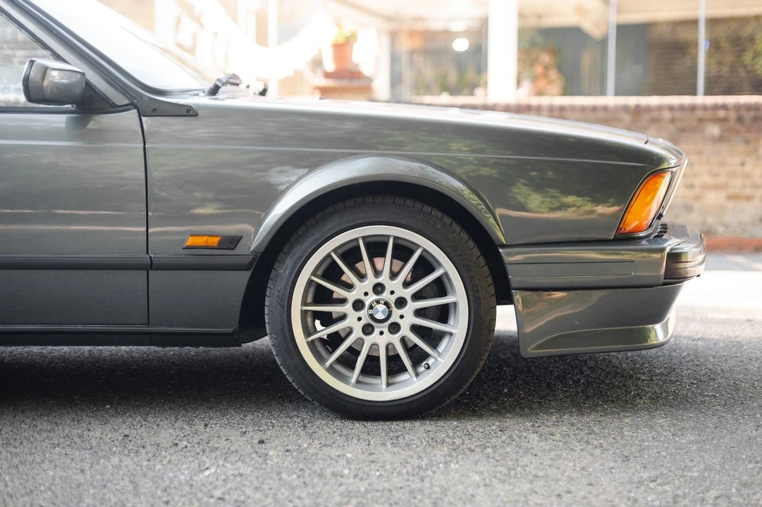 1989 BMW E24 6 Series - Image 17 of 30