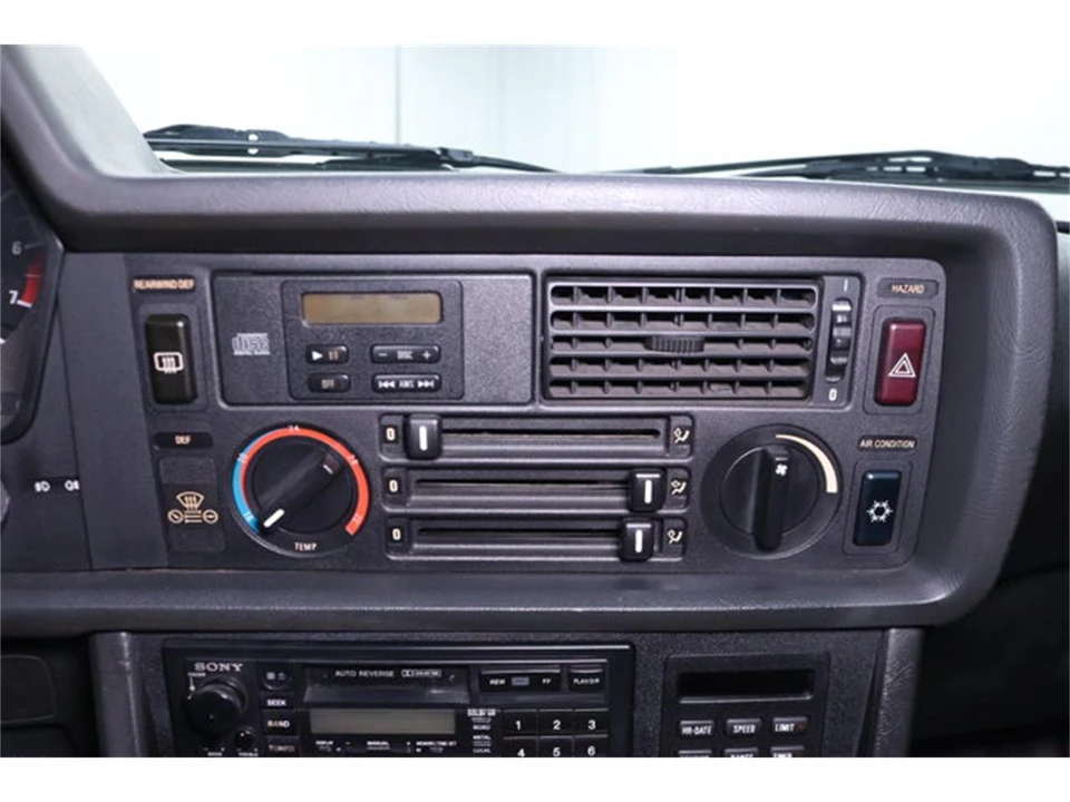 1989 BMW E24 6 Series - Image 12 of 31