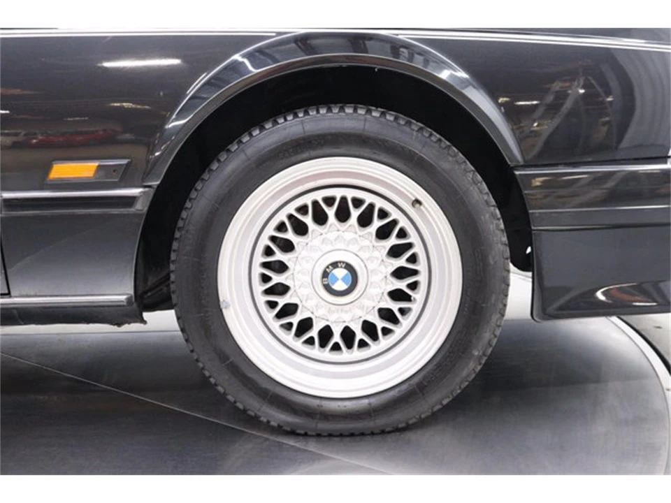 1989 BMW E24 6 Series - Image 28 of 31