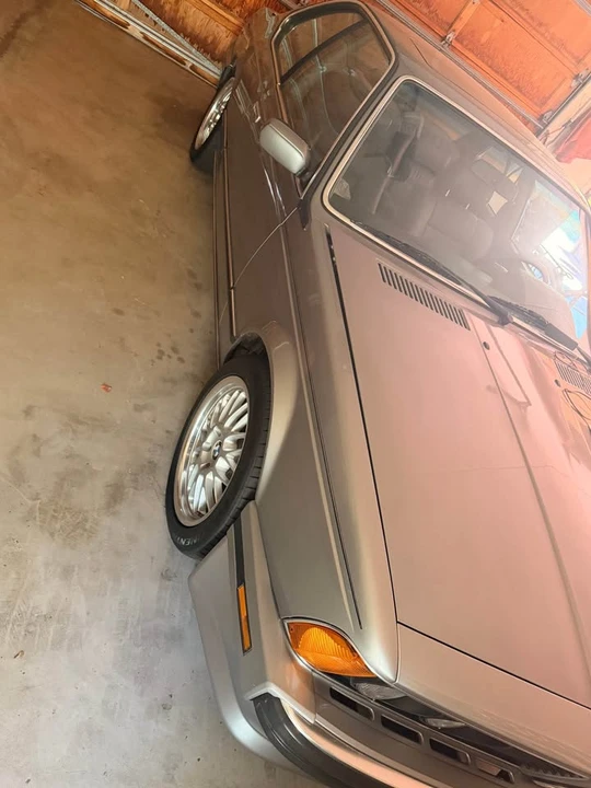 1989 BMW E24 6 Series - Image 11 of 17