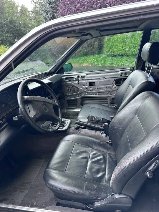 1989 BMW E24 6 Series - Image 5 of 6