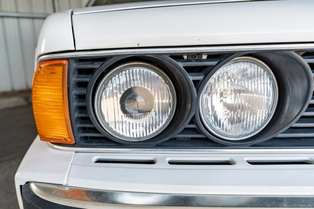 1989 BMW E24 6 Series - Image 12 of 31