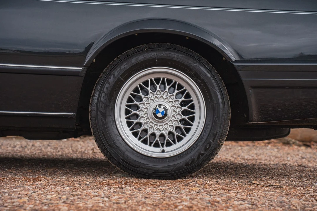 1989 BMW E24 6 Series - Image 25 of 30