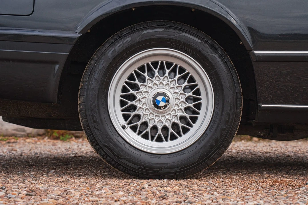 1989 BMW E24 6 Series - Image 22 of 30