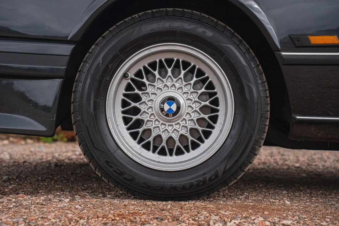 1989 BMW E24 6 Series - Image 24 of 30