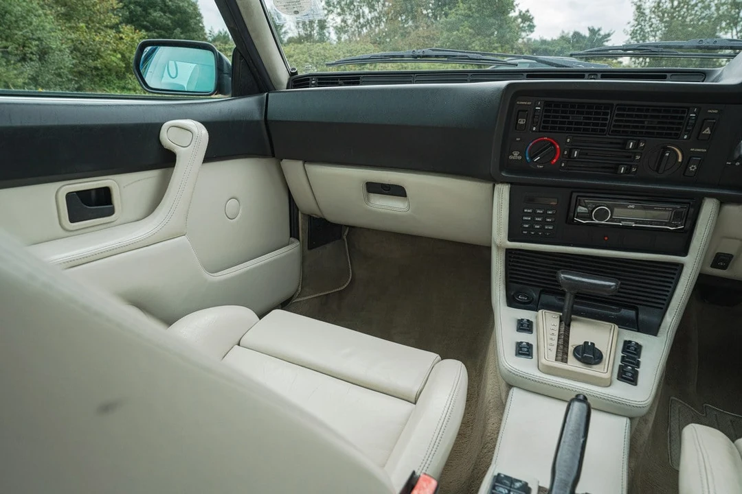 1989 BMW E24 6 Series - Image 28 of 30