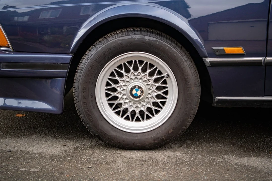 1988 BMW E24 6 Series - Image 17 of 30