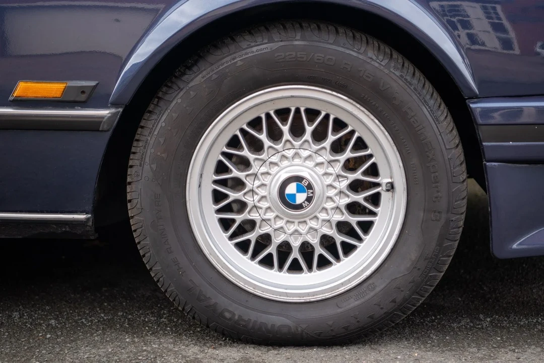 1988 BMW E24 6 Series - Image 19 of 30
