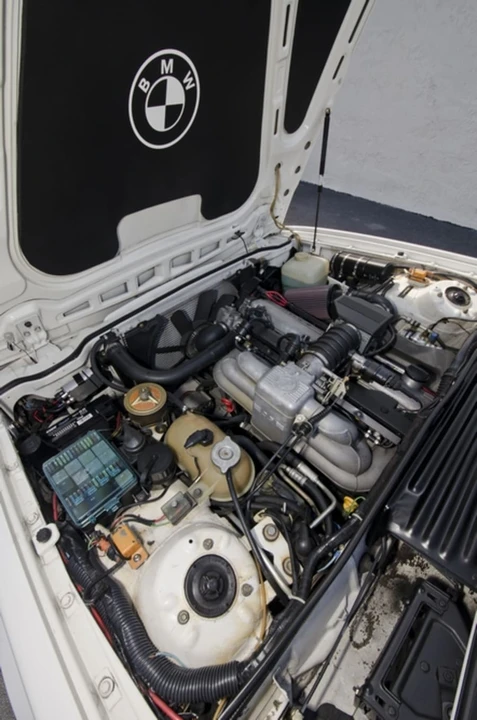 1989 BMW E24 6 Series - Image 5 of 10