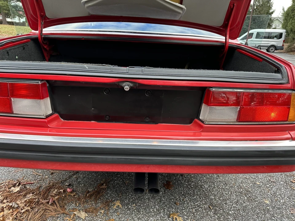 1989 BMW E24 6 Series - Image 18 of 31
