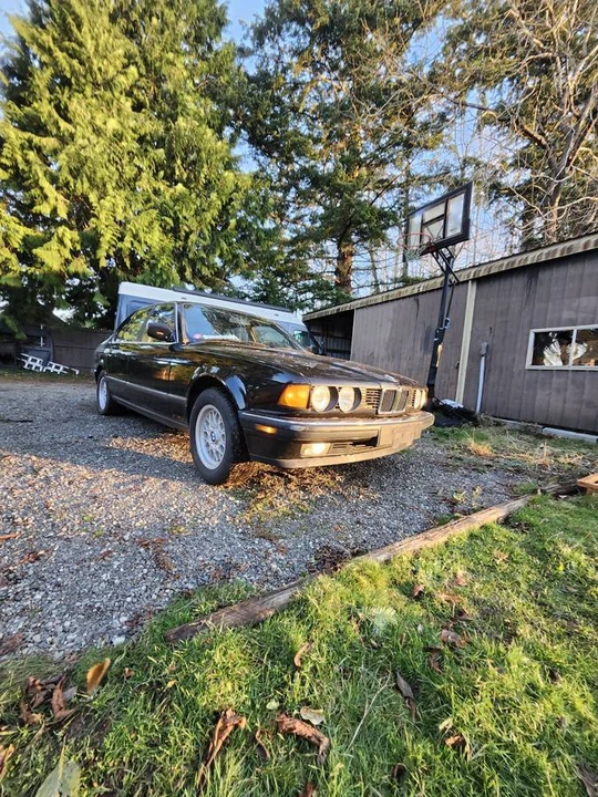 1989 BMW E32 7 Series - Image 3 of 8