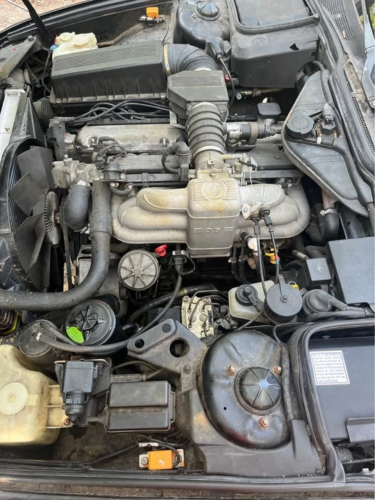 1989 BMW E32 7 Series - Image 10 of 12