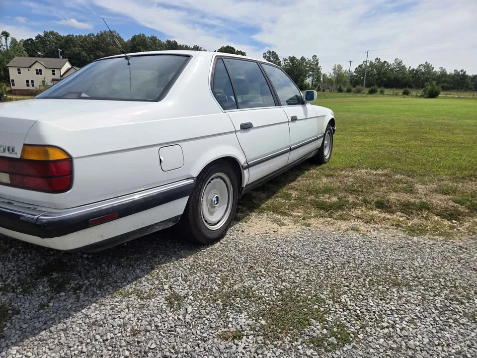 1989 BMW E32 7 Series - Image 5 of 12