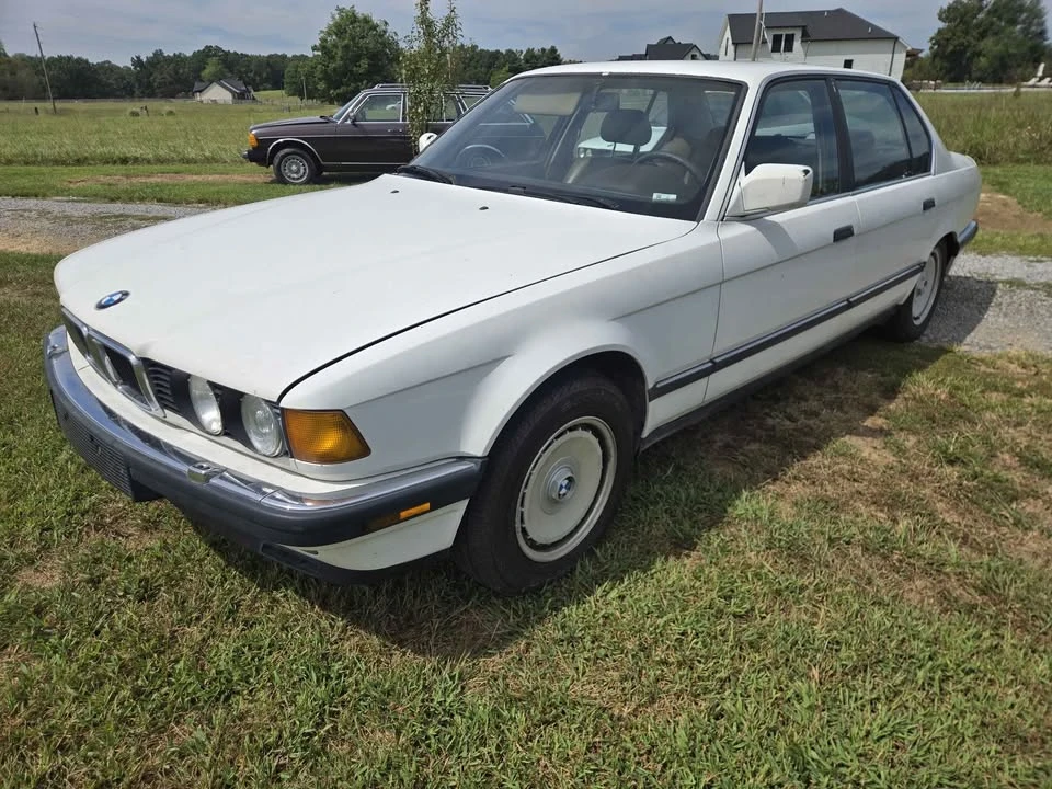 1989 BMW E32 7 Series - Image 2 of 12