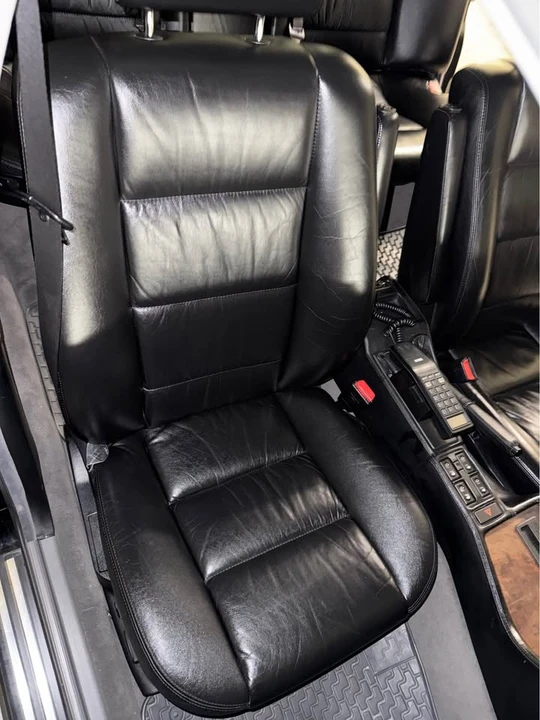 1989 BMW E32 7 Series - Image 10 of 11