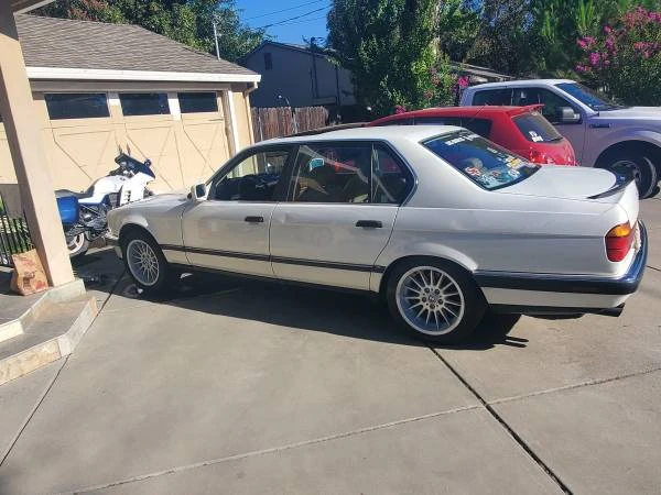 1989 BMW E32 7 Series - Image 10 of 11