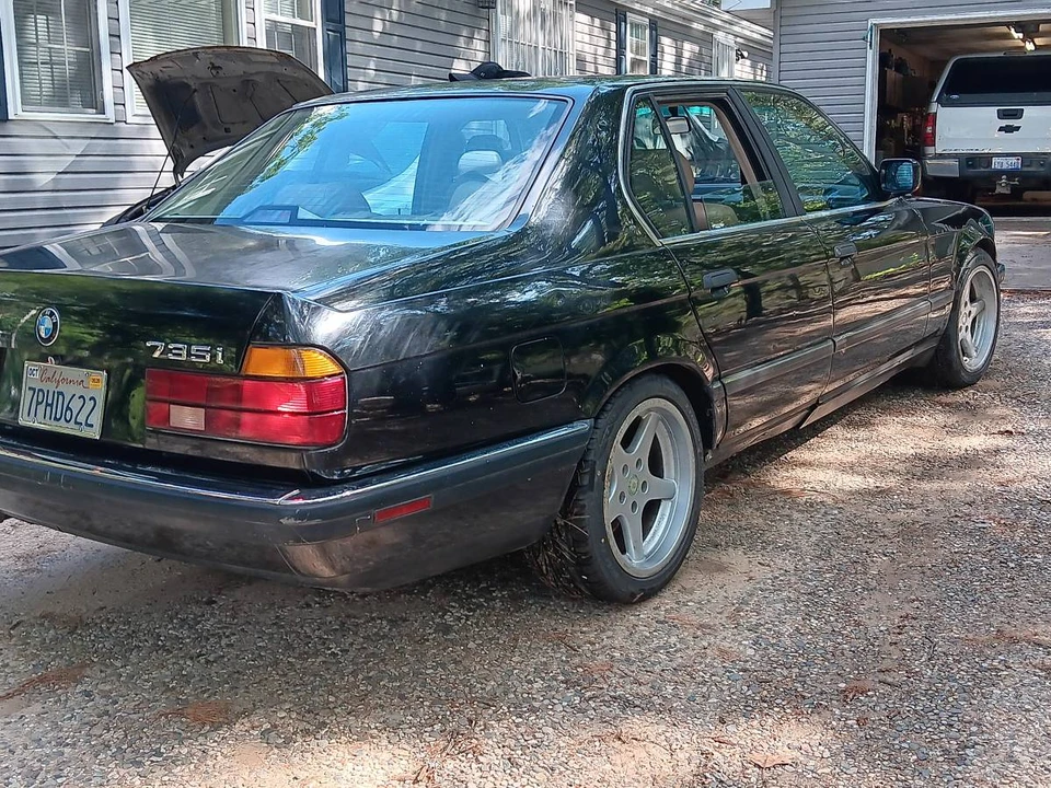 1989 BMW E32 7 Series - Image 5 of 14