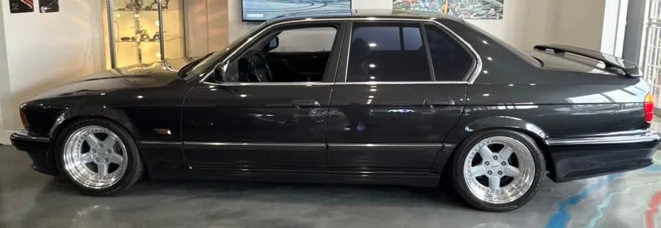 1989 BMW E32 7 Series - Image 4 of 9