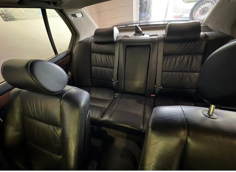 1989 BMW E32 7 Series - Image 8 of 9