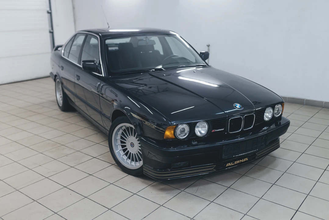 1989 BMW Alpina B10 - Image 4 of 31