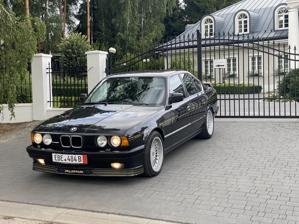 1989 BMW Alpina B10 - Image 8 of 31