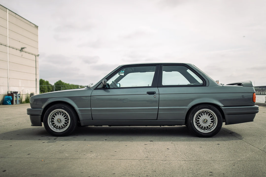 1989 BMW E30 3 Series - Image 19 of 31