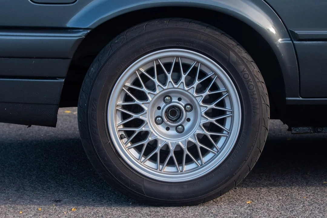 1989 BMW E30 3 Series - Image 28 of 30