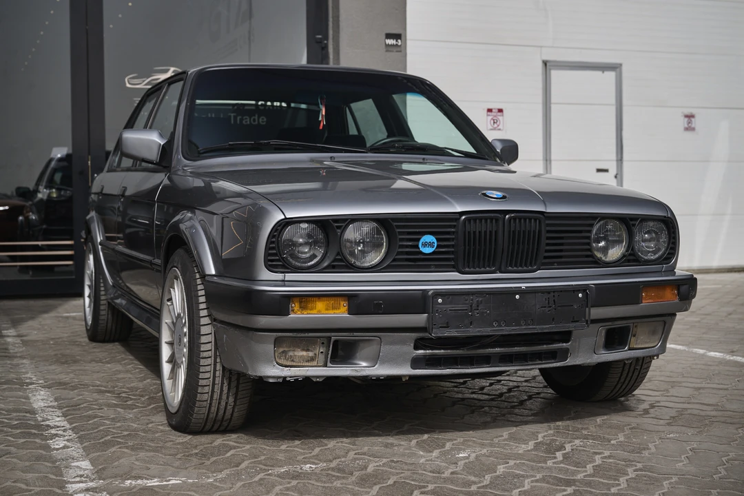 1989 BMW E30 3 Series - Image 3 of 31