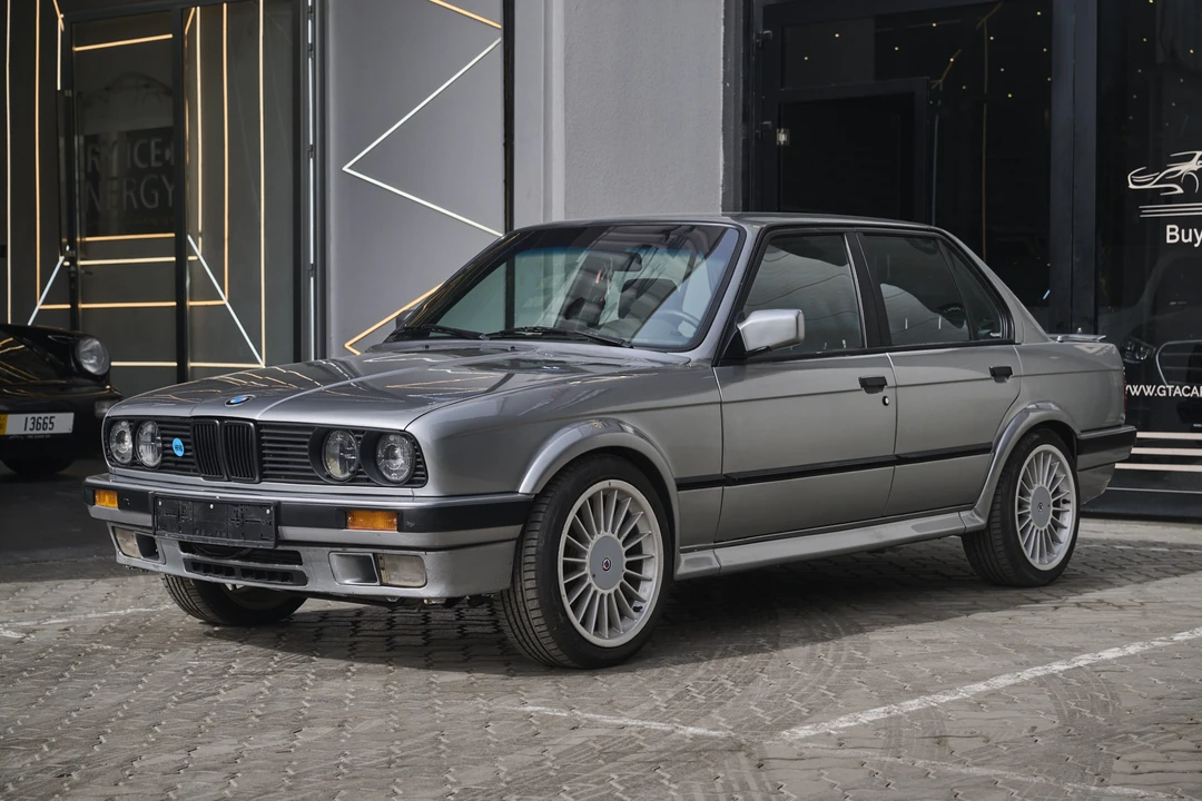 1989 BMW E30 3 Series - Image 11 of 31