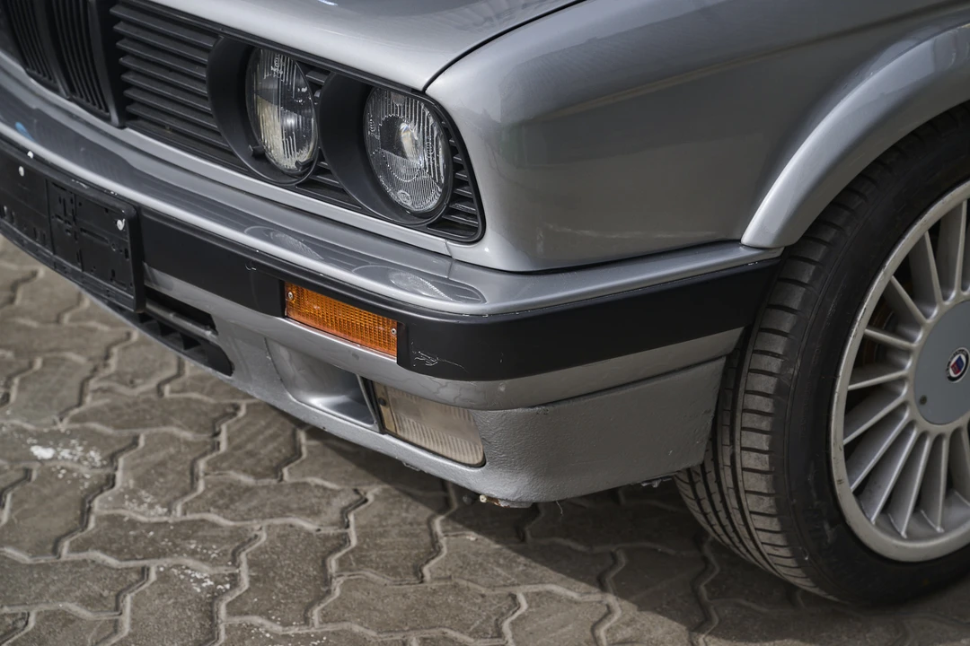 1989 BMW E30 3 Series - Image 15 of 31