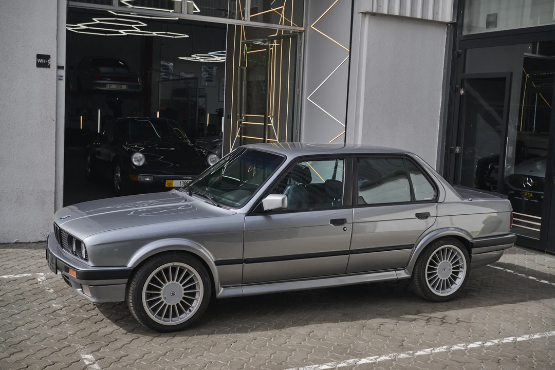 1989 BMW E30 3 Series - Image 10 of 31