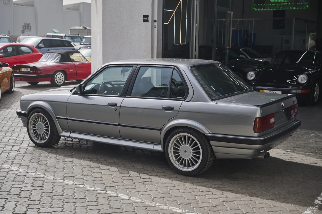 1989 BMW E30 3 Series - Image 8 of 31