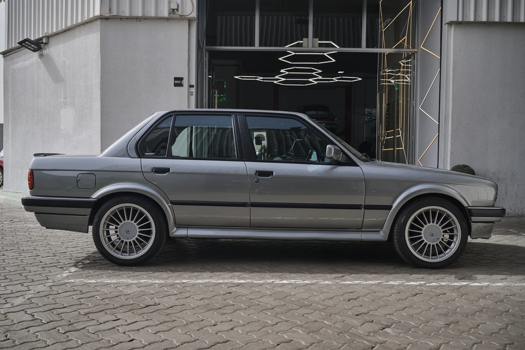 1989 BMW E30 3 Series - Image 4 of 31