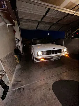 1989 BMW 3 Series E30