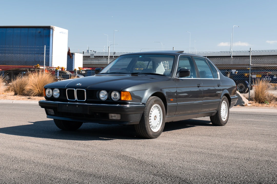 1989 BMW E32 7 Series - Image 9 of 31