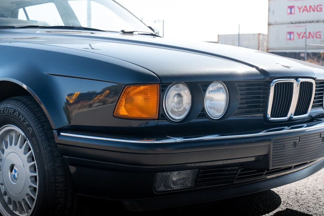 1989 BMW E32 7 Series - Image 19 of 31