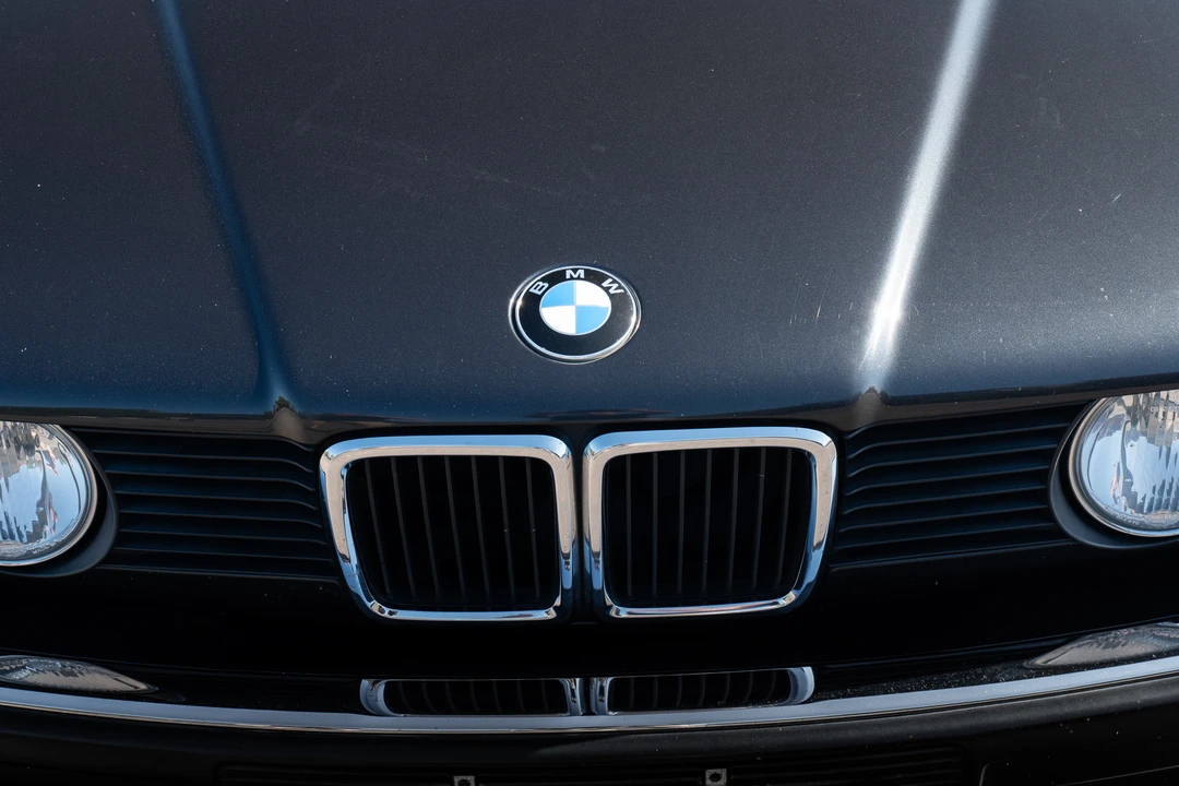 1989 BMW E32 7 Series - Image 21 of 31