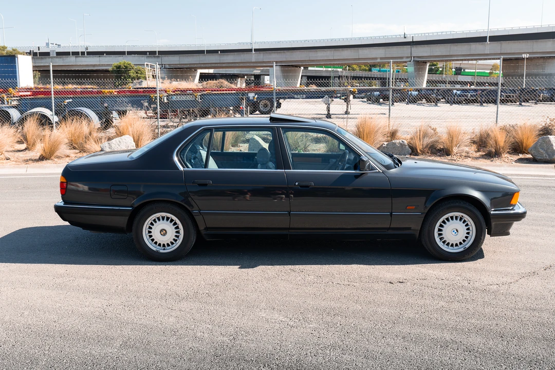1989 BMW E32 7 Series - Image 12 of 31